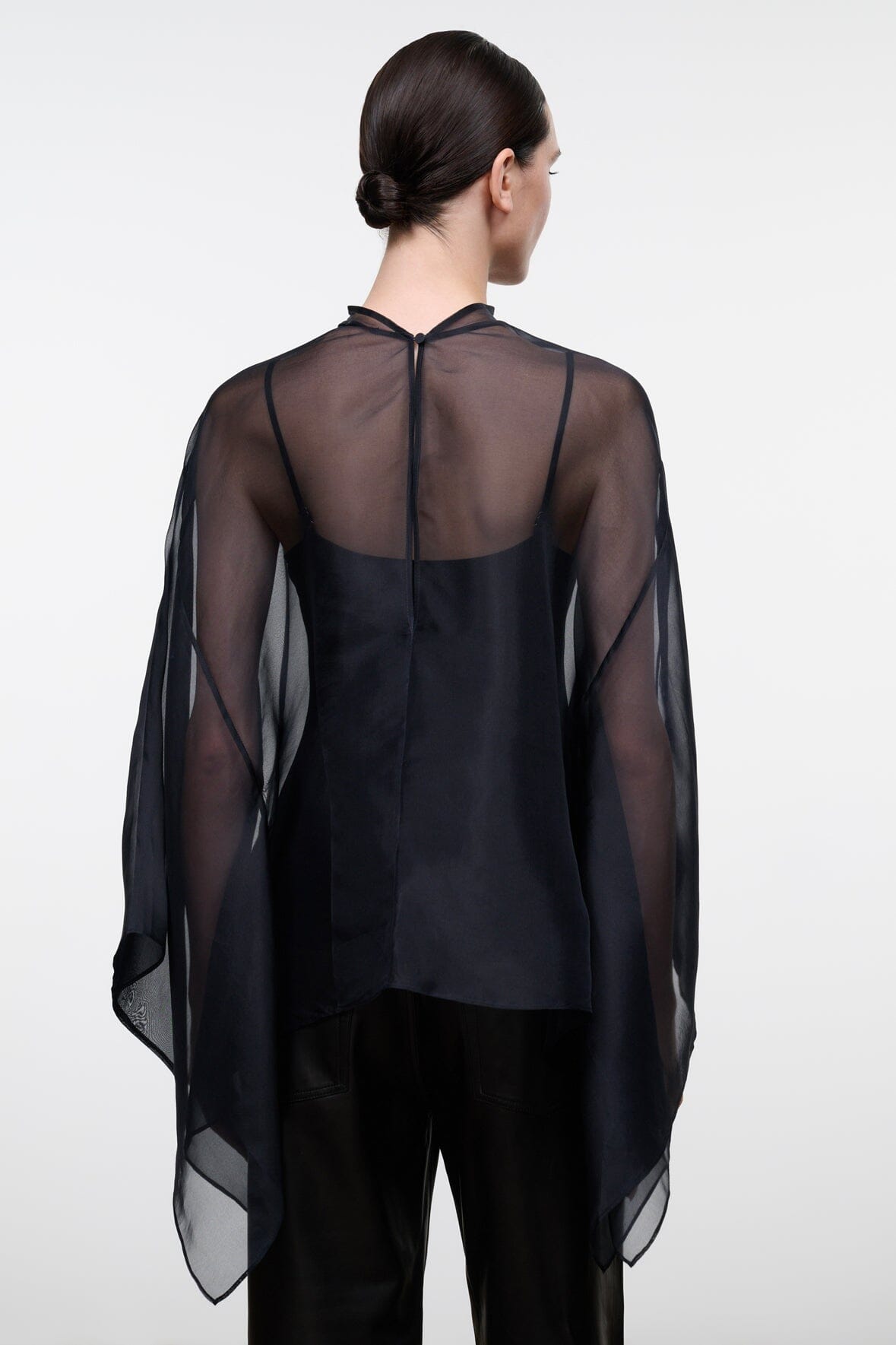 FIA TOP | BLACK