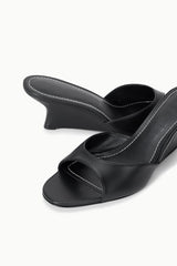 BRIGITTE WEDGE | BLACK